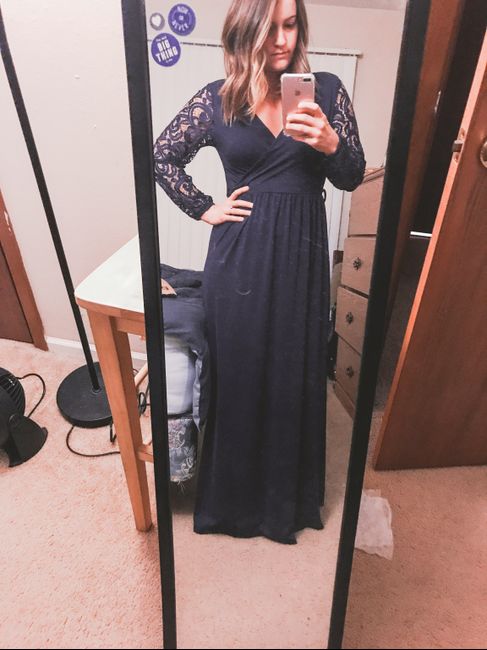 Is this dress appropriate for spring engagement photos? 1