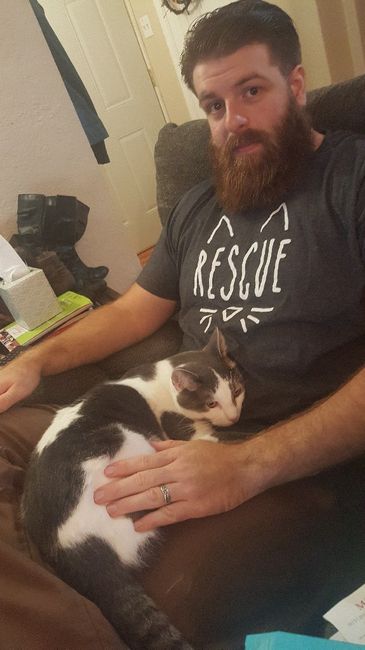 Show me your fiance and pet - 1