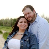 Got Engagement Pics In!!