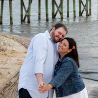 Got Engagement Pics In!!