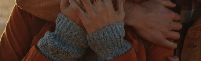 Hold my Hand 