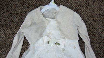 Flowergirl dresses!  Pics and Poll!