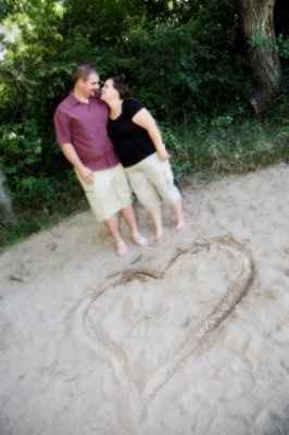 Engagement Photo Question (about dress/hair/makeup)