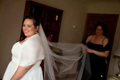 Professional Wedding photos are in!  (PIC HEAVY!)