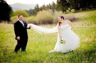 Professional Wedding photos are in!  (PIC HEAVY!)