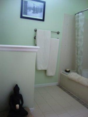 Renting my townhome since it isnt selling....