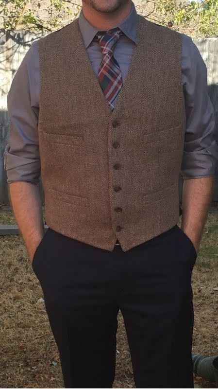 Where would I be able to get this attire from??