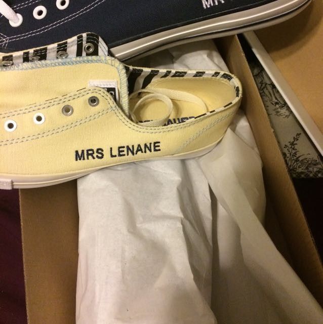 Show off your wedding shoes!