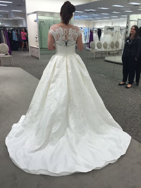 Wedding Dress Designers! Who are you wearing? 8