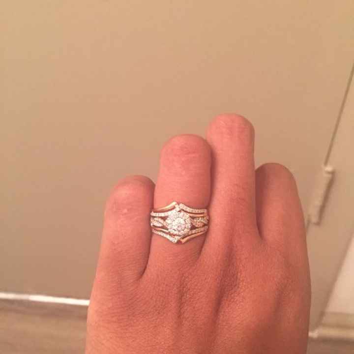 Show me your wedding set!