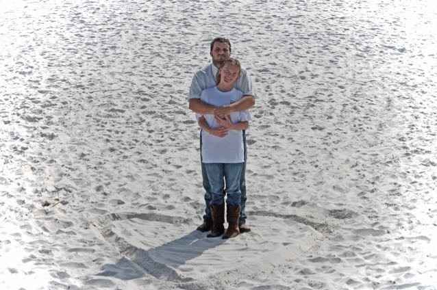 Let's see your engagement photos :)