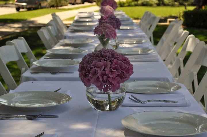 Hydranga and mason jars? Flowers?