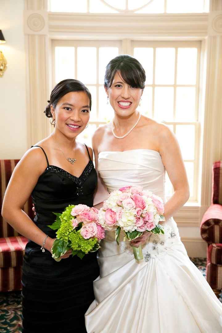 what does your wedding dress look like?!?!?