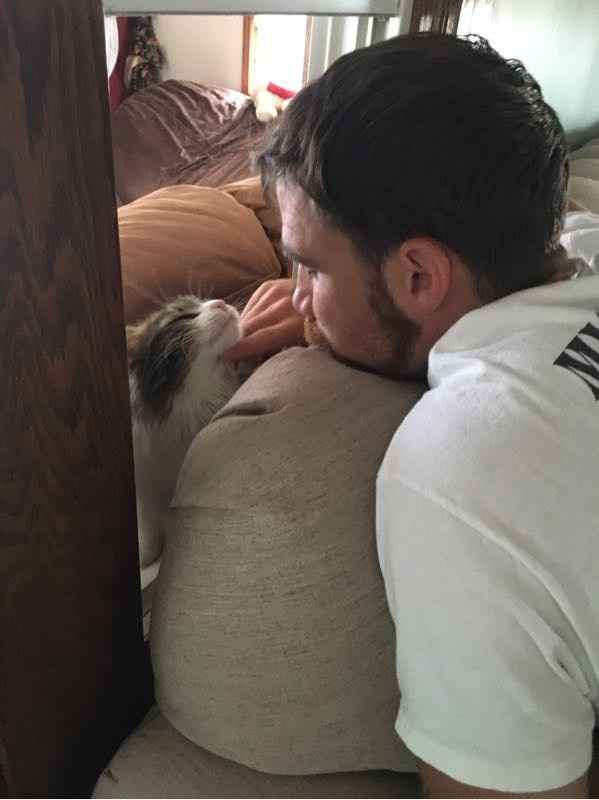 NWR: Bored? Show off your pets!