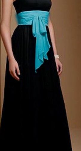 Is the black dress, the One? 5