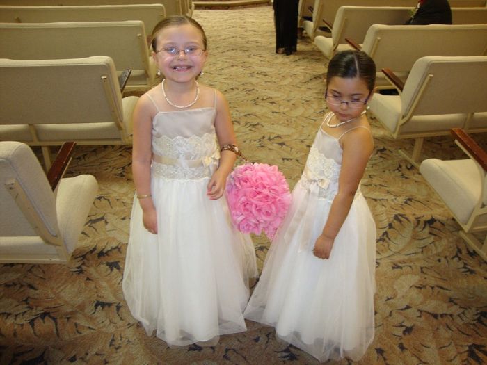 Show me your flower girl!!
