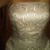 what does your wedding dress look like?!?!?