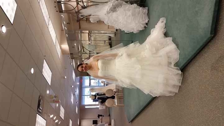 Who designed your dress?