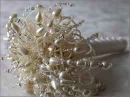 Any ideas for making a PEARL bouquet?? FOR SERIOUS DIY'ERS