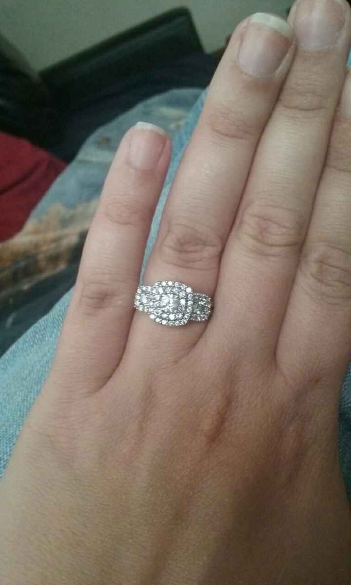 Show me your three stone rings!