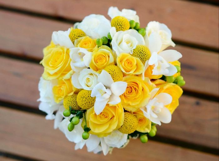  Yellow wedding flowers - 1