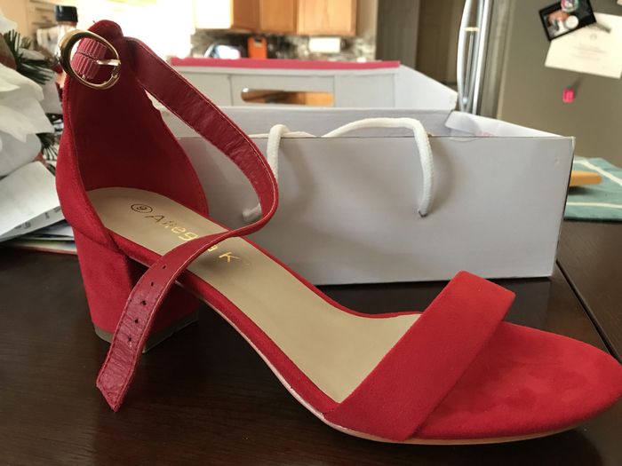 Fred Flintstone in Heels.... 1