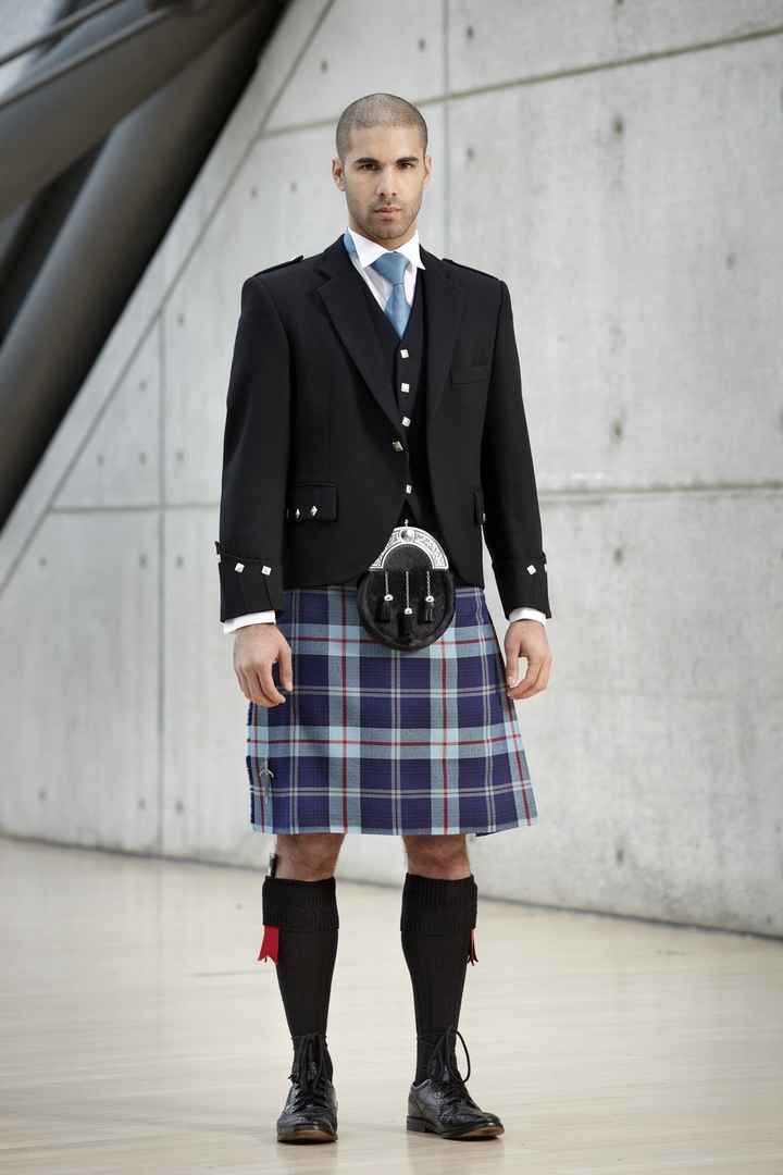 Show me your FH's attire!