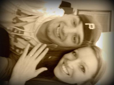 How did he propose & Show off dem raaangs!