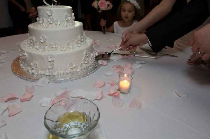 We're MARRIED! pics :)