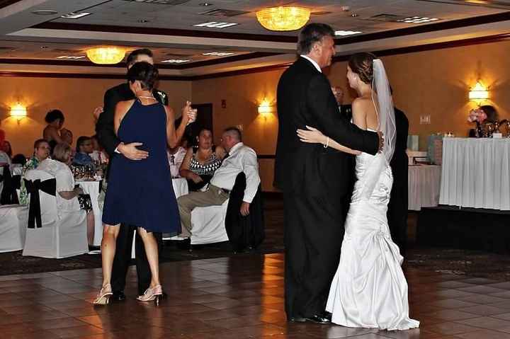 We're MARRIED! pics :)