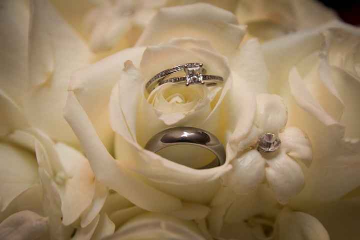 We're MARRIED! pics :)