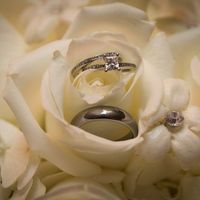 I'd love to see everyone's engagment rings.