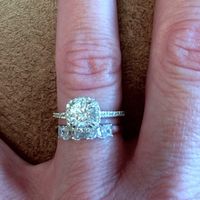 Show off your ring!! :-)