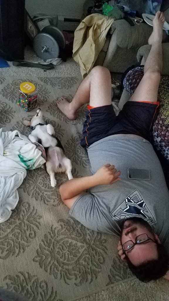 Show me your fiance and pet - 1