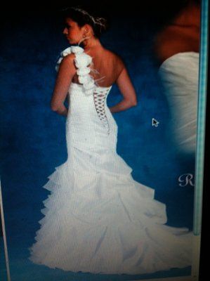 Birdcage veil or no?? PIC