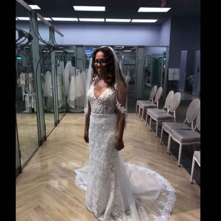 Which dresses didn't make the cut?? - 1