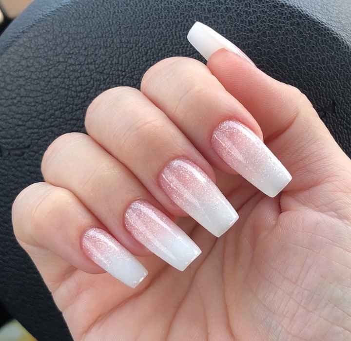 Nails for engagement photo session? - 1