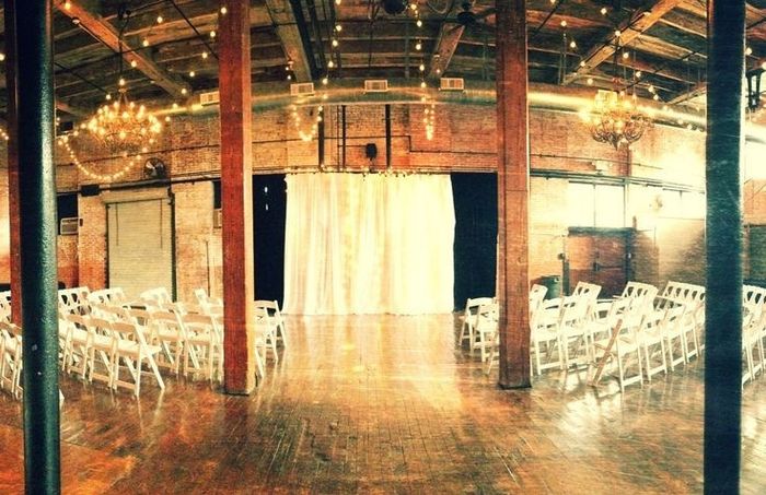 I need something beautiful to wake up to so SHOW ME YOUR VENUES!!!