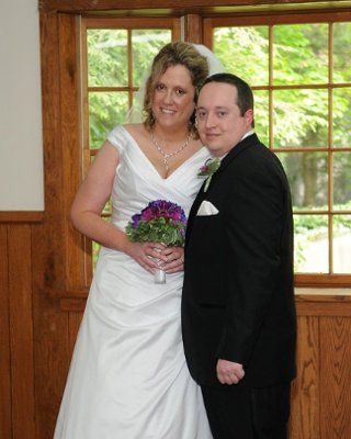 A couple wedding pics (finally!)