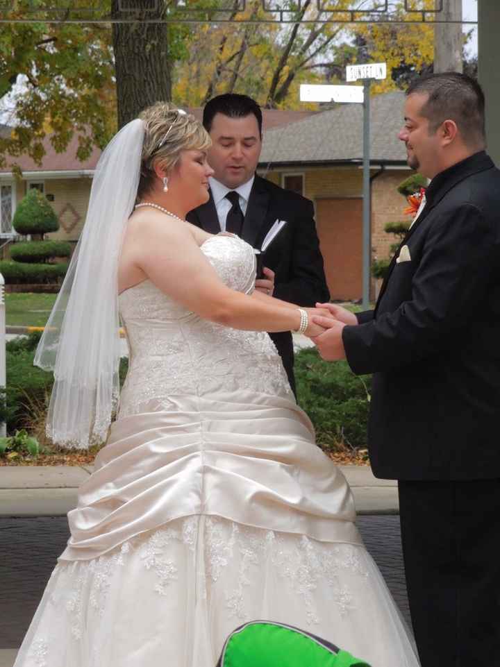 what does your wedding dress look like?!?!?