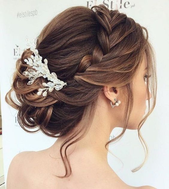 Updo for thin, fine hair 5