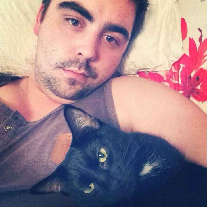 NWR: Happy Furry Fursday, let's see them fur babies!