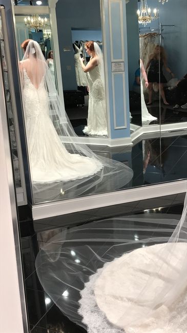 I wanna see your wedding dress!