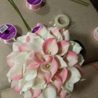Anyone using Calla Lily flowers for bouquet...?