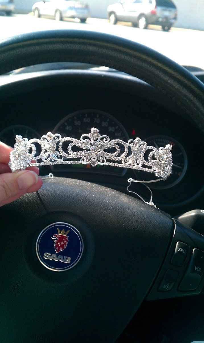 My tiara came in today...