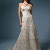 I need inspiration...show me your DRESS!! :)