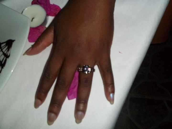 Show off your E-ring and wedding band!!!