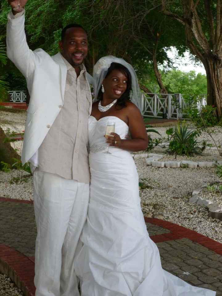 Married in Paradise! (non-pro pics)