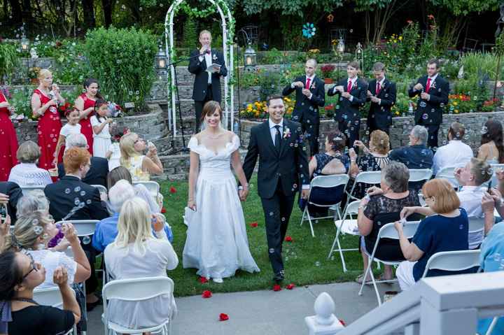 Pro-BAM! Inexpensive Backyard Wedding!