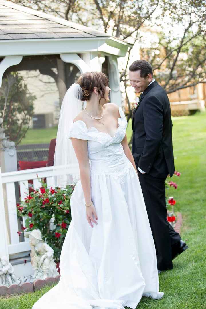 Pro-BAM! Inexpensive Backyard Wedding!